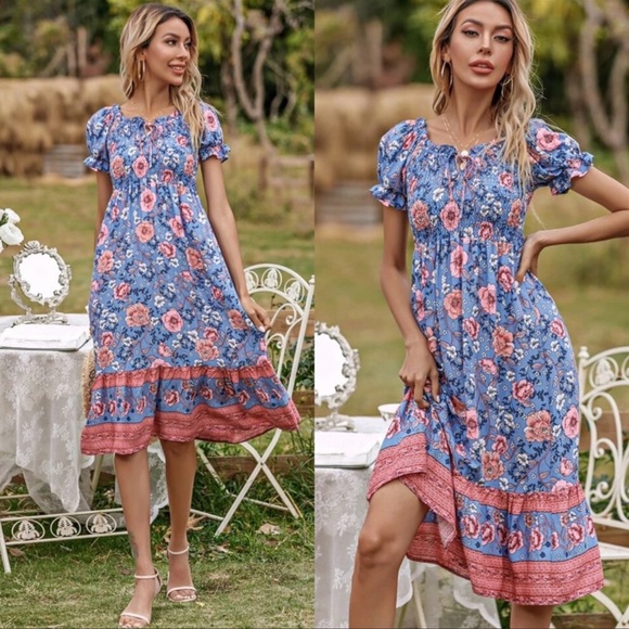 Dresses & Skirts - Boho Floral Print Dress